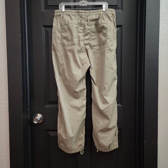 NEW Hollister Sz. L Adjustable Rise Baggy Parachute Pants - Picture 10 of 14